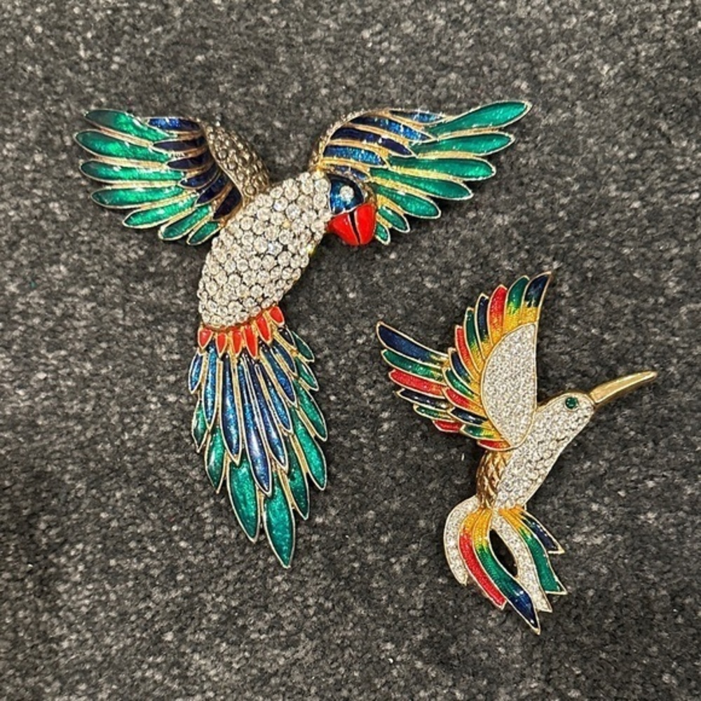 Macaw Parrot Large Rhinestone Parrot Brooch Bird Pin Enamel Jewelry Tropical
